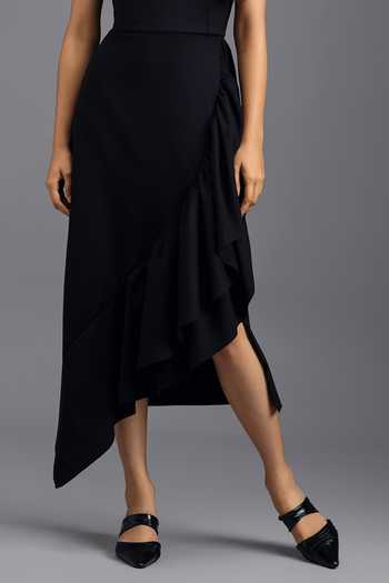 Shop Deepika Arora Black Roma Sweetheart Neck Corset And Skirt Set Online at Aza Fashions Shop_Deepika Arora_Black Roma Sweetheart Neck Corset And Skirt Set _Online_at_Aza_Fashions