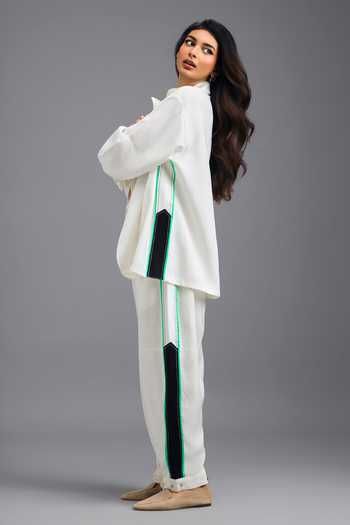 Deepika Arora_White Linen Bandeau Neck Jacket And Pant Set _Online_at_Aza_Fashions