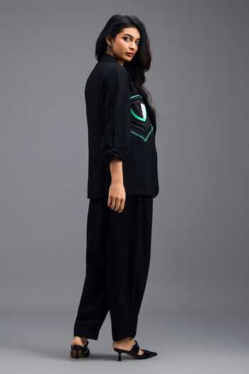 Shop Deepika Arora Black Linen V-neck Top Online at Aza Fashions Shop_Deepika Arora_Black Linen V-neck Top _Online_at_Aza_Fashions