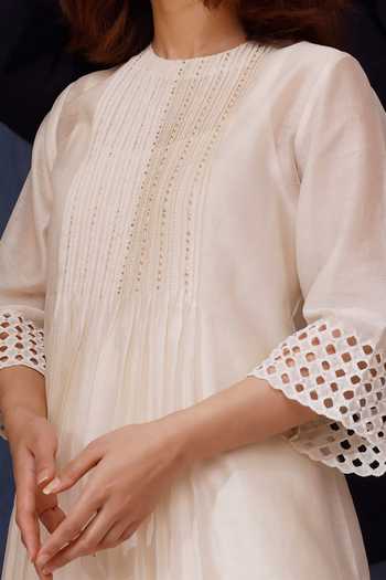Buy_Chokhi Chorri_Off White , Organza Sequins, Cut Work Mahsa Mosaic Kurta With Pant _Online_at_Aza_Fashions