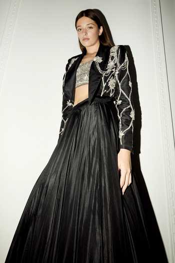 Rosé Anupama Khanna Black Silk Open , Bandeau Hand Embroidered Jacket Lehenga Set Online at Aza Fashions Rosé Anupama Khanna_Black Silk Open , Bandeau Hand Embroidered Jacket Lehenga Set _Online_at_Aza_Fashions