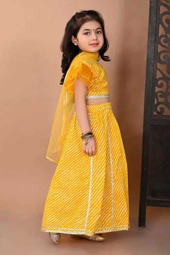 Jhambthreads_Yellow Cotton Leheriya One-shoulder Blouse Lehenga Set _Online_at_Aza_Fashions