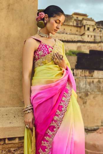 Vinita Bhansali Pink Silk Sweetheart Neck Heer Embroidered Shaded Saree With Blouse Online at Aza Fashions Vinita Bhansali_Pink Silk Sweetheart Neck Heer Embroidered Shaded Saree With Blouse _Online_at_Aza_Fashions