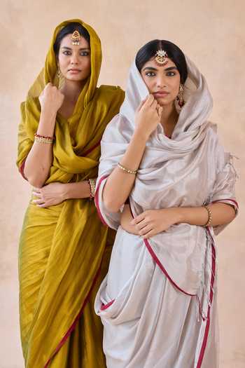 Shop Amaara Silver Tissue Moonstone Handloom Saree With Running Blouse Online at Aza Fashions Shop_Amaara_Silver Tissue Moonstone Handloom Saree With Running Blouse _Online_at_Aza_Fashions
