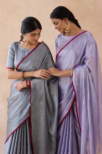 Buy Amaara Silver Tissue Sheesham Handloom Saree With Running Blouse Online at Aza Fashions Buy_Amaara_Silver Tissue Sheesham Handloom Saree With Running Blouse _Online_at_Aza_Fashions
