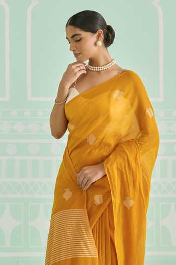 Buy_Amaara_Yellow Handloom Cotton Marigold Saree With Running Blouse _Online_at_Aza_Fashions