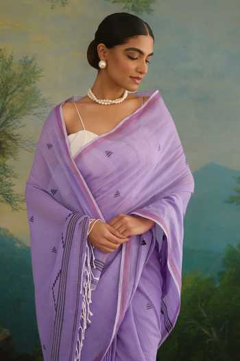 Amaara_Purple Handloom Cotton Pastel Saree With Running Blouse _Online_at_Aza_Fashions
