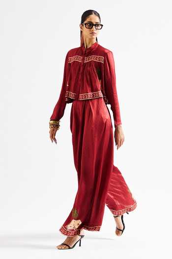 Issa Studio By Chetana & Swathi_Maroon Georgette, Satin Mandarin Suki Printed Crop Shirt And Pant Co-ord Set _Online_at_Aza_Fashions