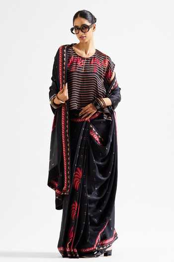 Issa Studio By Chetana & Swathi Varya Printed Saree With Crop Top 