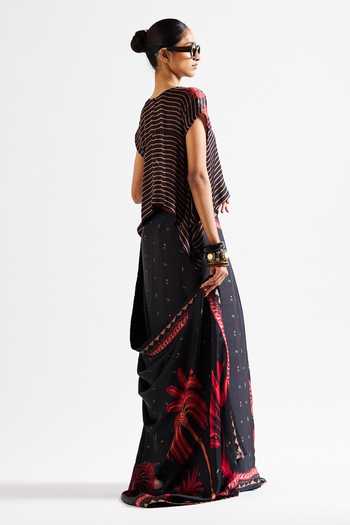 Issa Studio By Chetana & Swathi Varya Printed Saree With Crop Top 