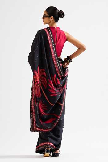 Issa Studio By Chetana & Swathi Varya Printed Saree With Maroon Blouse 