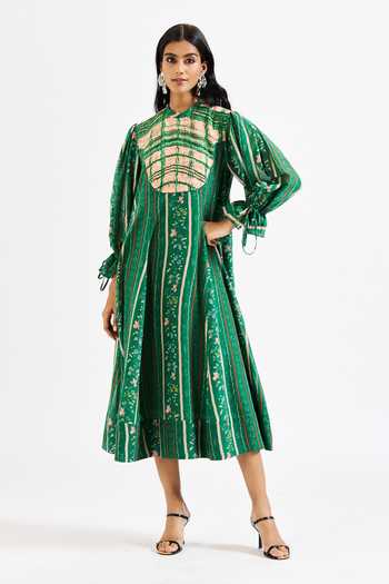 Buy_Issa Studio By Chetana & Swathi_Green Cotton, Muslin (mulmul) High Neck Vero Floral Print Smocked Yoke Dress 
