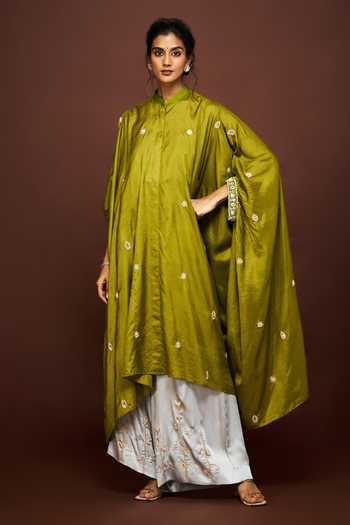 Shop Issa Studio By Chetana & Swathi Green Silk, Satin Mandarin Collar Saira Embroidered Kaftan And Palazzo Set Online at Aza Fashions Shop_Issa Studio By Chetana & Swathi_Green Silk, Satin Mandarin Collar Saira Embroidered Kaftan And Palazzo Set _Online_at_Aza_Fashions