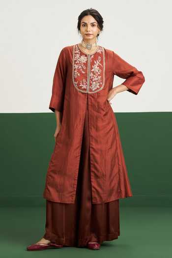 Issa Studio By Chetana & Swathi Jenna Embroidered Slit Kurta With Palazzo Set 