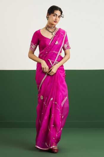 Issa Studio By Chetana & Swathi Magenta Silk, Organza Scoop Neck Alana Embroidered Saree With Blouse Online at Aza Fashions Issa Studio By Chetana & Swathi_Magenta Silk, Organza Scoop Neck Alana Embroidered Saree With Blouse _Online_at_Aza_Fashions