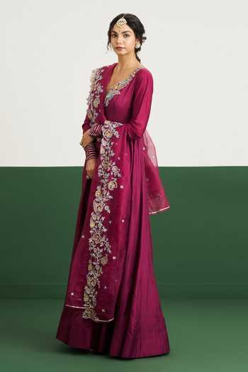 Buy Issa Studio By Chetana & Swathi Wine Silk, Organza V-neck Molly Anarkali With Embroidered Dupatta Online at Aza Fashions Buy_Issa Studio By Chetana & Swathi_Wine Silk, Organza V-neck Molly Anarkali With Embroidered Dupatta _Online_at_Aza_Fashions