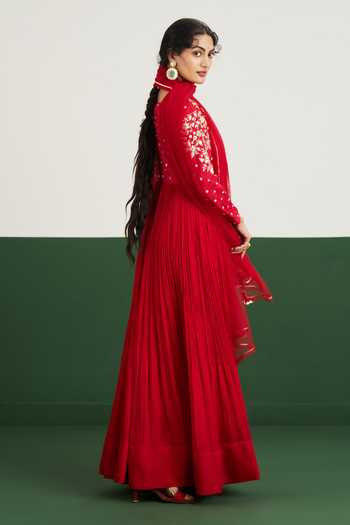 Issa Studio By Chetana & Swathi Katie Embroidered Anarkali With Dupatta 