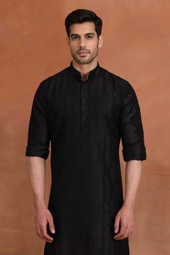Raghavendra Rathore Jodhpur Black Pintuck Kurta 