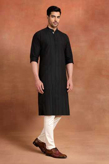 Raghavendra Rathore Jodhpur_Black Cotton Onyx Signature Kurta _Online_at_Aza_Fashions