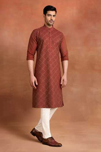 Raghavendra Rathore Jodhpur Rust Cotton Terracotta Lattice Kurta Online at Aza Fashions Raghavendra Rathore Jodhpur_Rust Cotton Terracotta Lattice Kurta _Online_at_Aza_Fashions