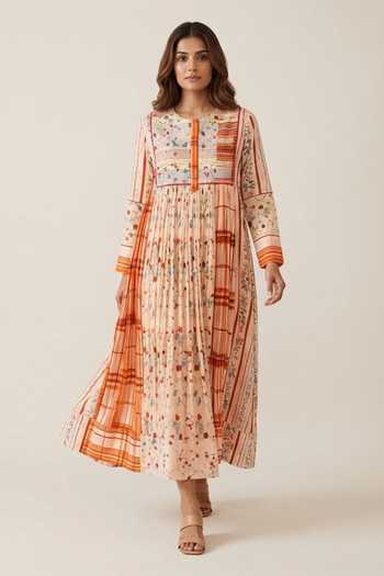 Buy Issa Studio By Chetana & Swathi Peach Chanderi V-neck Kiara Printed Tiered Dress Online at Aza Fashions Buy_Issa Studio By Chetana & Swathi_Peach Chanderi V-neck Kiara Printed Tiered Dress _Online_at_Aza_Fashions
