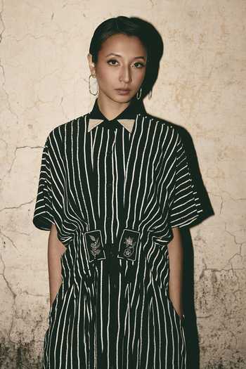 Buy_Atbw_Black Silk Satin Collared Neck Stripe Print Dress 