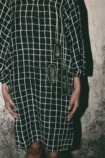 Buy_Atbw_Black Silk Satin Split V-neck Grid Print Dress _Online_at_Aza_Fashions
