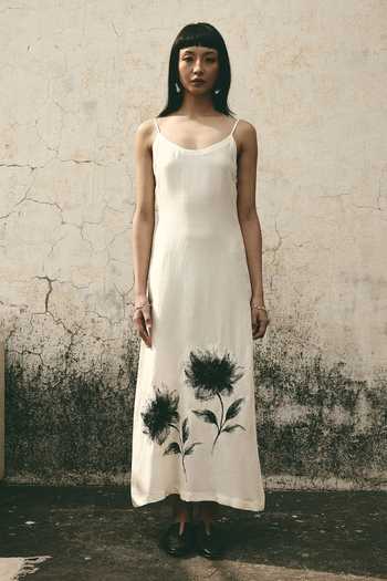 Buy_Atbw_White Silk Satin Scoop Neck Floral Pattern Slip Dress 