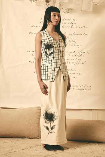 Shop_Atbw_Black Silk Satin V-neck Reversible Grid Print Waistcoat _Online_at_Aza_Fashions