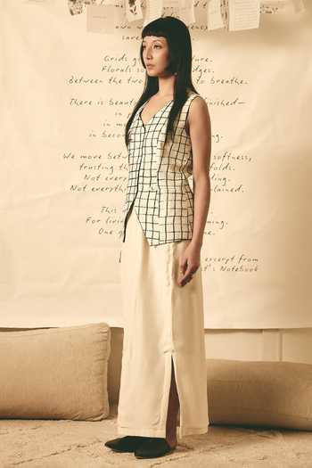 Shop_Atbw_White Silk Satin Bloom Pattern Pencil Skirt _Online_at_Aza_Fashions