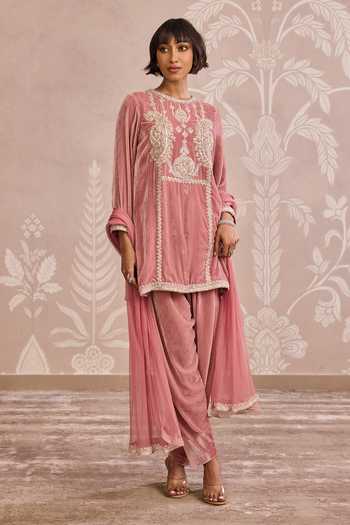 Ridhi Mehra Placement Embroidered Velvet Kurta Set 