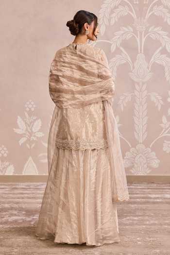 Ridhi Mehra Embroidered Tissue Kurta Set 