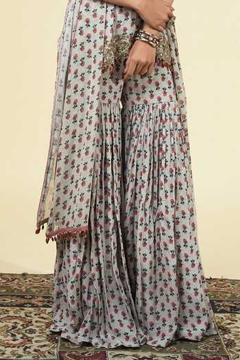 Buy_Arpita Mehta_Ivory Silk, Crepe, Georgette Round Neck, Yes Vintage Rose Butti Print Kurta Set _Online_at_Aza_Fashions