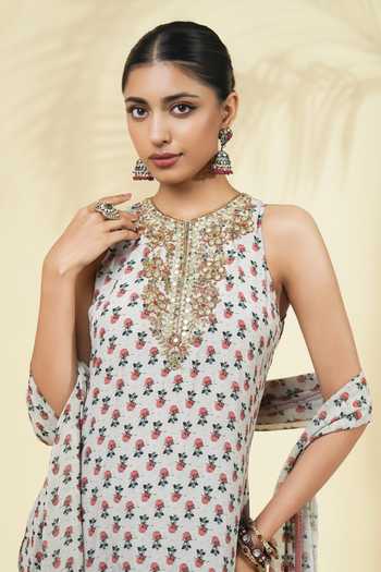 Arpita Mehta_Ivory Silk, Crepe, Georgette Round Neck, Yes Vintage Rose Butti Print Kurta Set _at_Aza_Fashions
