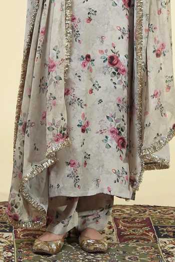 Arpita Mehta_Ivory Silk, Crepe, Georgette Round Neck Vintage Rose Print Kurta Set _at_Aza_Fashions