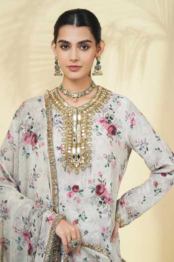Buy_Arpita Mehta_Ivory Silk, Crepe, Georgette Round Neck Vintage Rose Print Kurta Set 