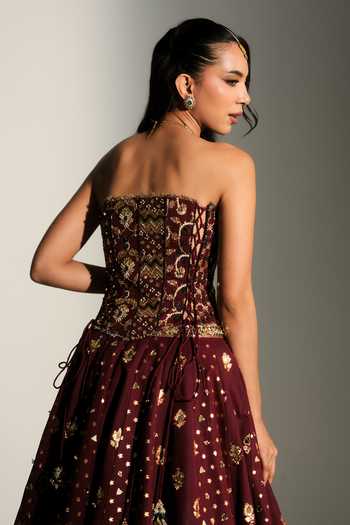 Buy_Mahima Mahajan_Red Chanderi Bandeau Neck Elina Hand Embroidered Corset Lehenga Set 