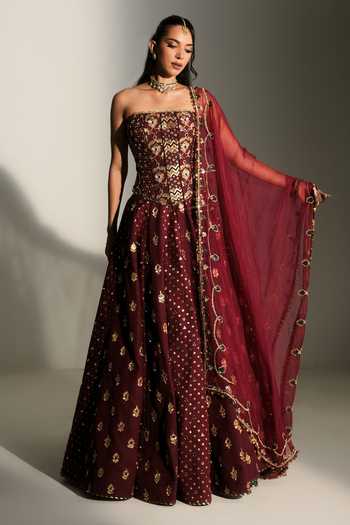 Shop_Mahima Mahajan_Red Chanderi Bandeau Neck Elina Hand Embroidered Corset Lehenga Set 