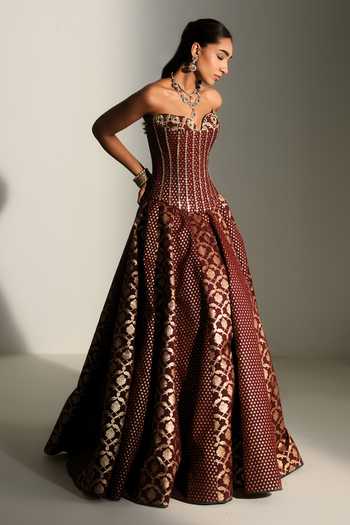 Buy_Mahima Mahajan_Red Chanderi Zari Sweetheart Neck Payal Embroidered Corset Gown With Dupatta _Online_at_Aza_Fashions