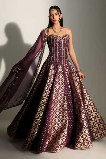 Mahima Mahajan Purple Chanderi Embroidery Sweetheart Neck Diya Corset Lehenga Set at Aza Fashions Mahima Mahajan_Purple Chanderi Embroidery Sweetheart Neck Diya Corset Lehenga Set _at_Aza_Fashions