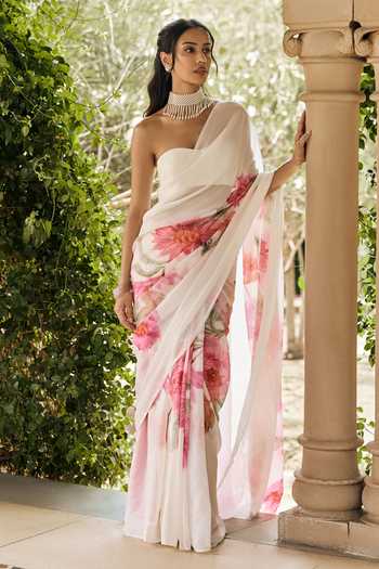 Buy Studio 113 White Chiffon Nora Saree With Running Blouse Online at Aza Fashions Buy_Studio 113_White Chiffon Nora Saree With Running Blouse _Online_at_Aza_Fashions
