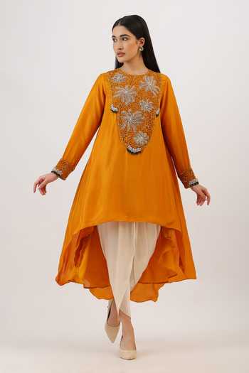 Vidushi Gupta Floral Hand Embroidered Kurta & Dhoti Pant Set 