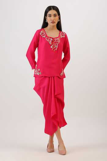 Vidushi Gupta Hand Embroidered Short Kurta & Draped Skirt Set 