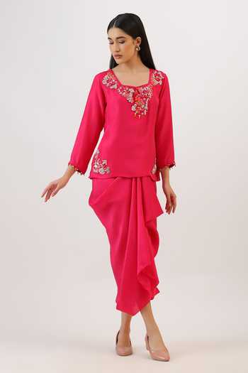 Vidushi Gupta Hand Embroidered Short Kurta & Draped Skirt Set 