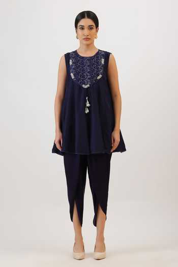 Vidushi Gupta_Purple Silk, Cotton, Modal Round Neck Floral Threadwork Kurta And Dhoti Pant Set _Online_at_Aza_Fashions