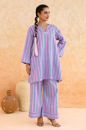 Shop_Myaara_Pink Cotton Split V-neck, Yes Stripe Print Kurta And Pant Set 