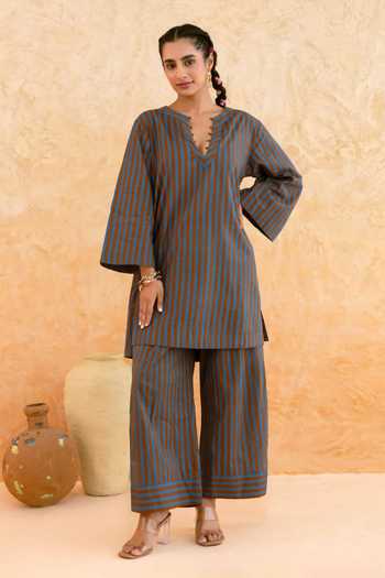 Myaara Linear Print Kurta & Pant Set