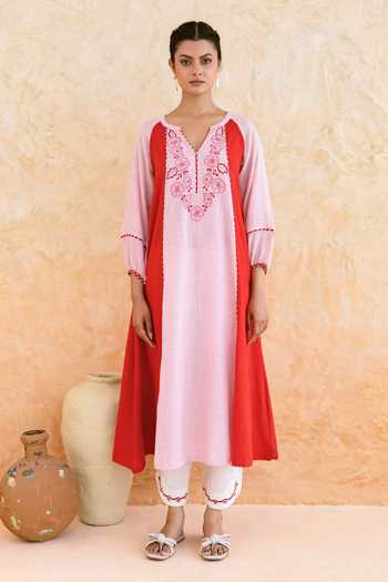 Buy_Myaara_Pink Cotton Split V-neck Blush Kurta And Pant Set 