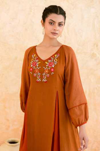 Myaara_Rust Cotton V-neck, Yes Embroidered Yoke Kurta And Pant Set _Online_at_Aza_Fashions