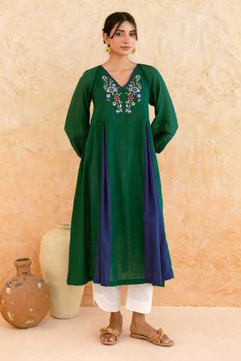 Myaara Color Block Kurta & Pant Set 